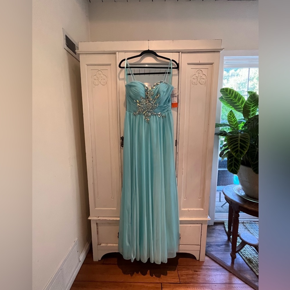 Dave And Johnny Homecoming Winter Formal Prom Dress NWT